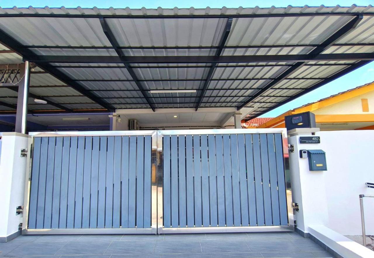 Newcastle Seri Impian Snooker Ping Pong Neflix Keluang Exterior foto