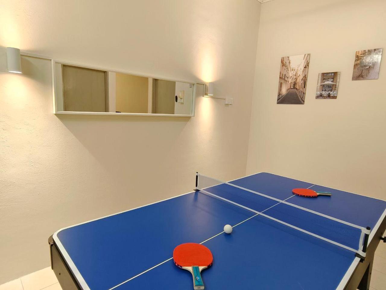 Newcastle Seri Impian Snooker Ping Pong Neflix Keluang Exterior foto